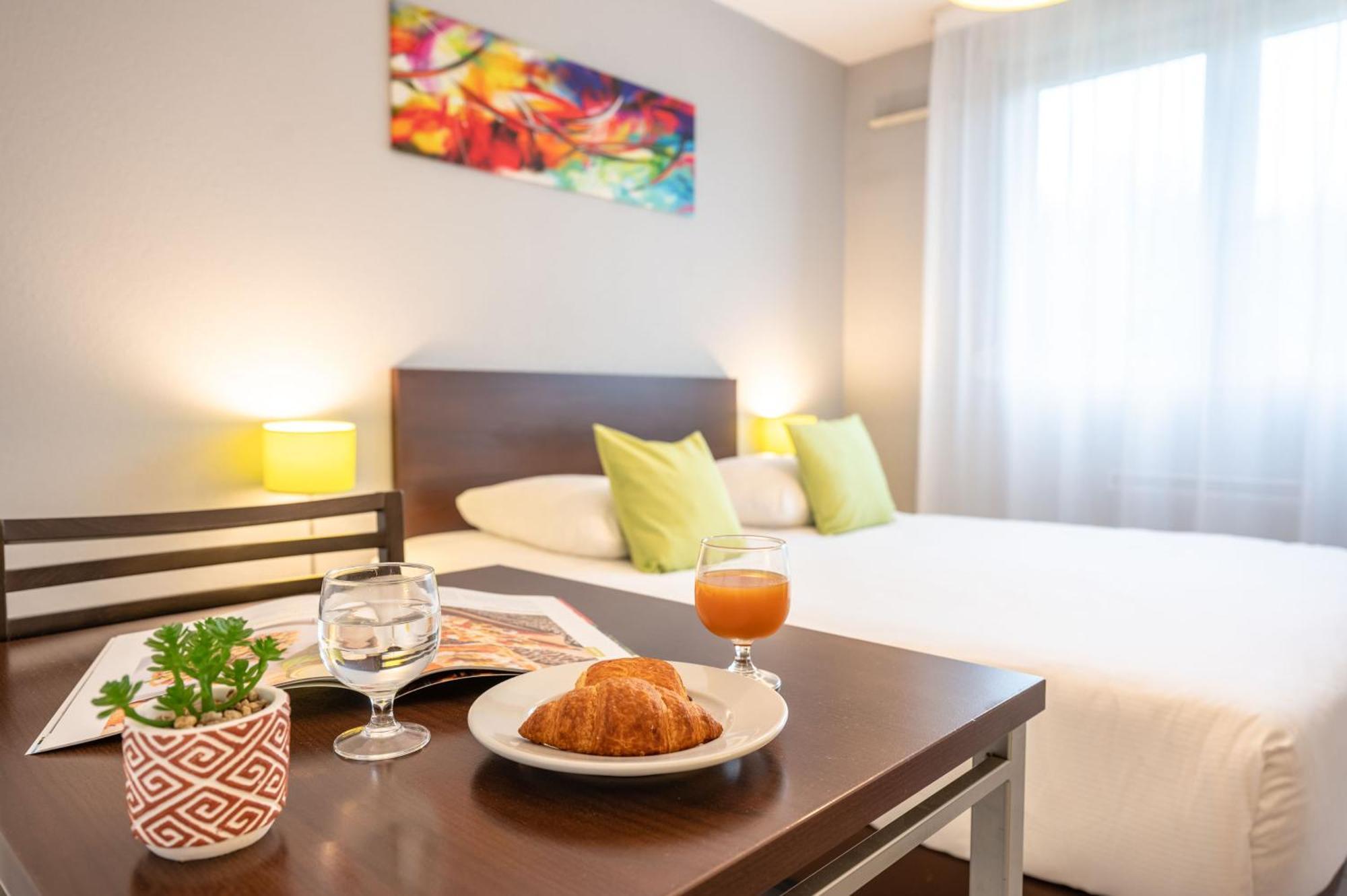 Comfort Aparthotel Besancon La City Zewnętrze zdjęcie