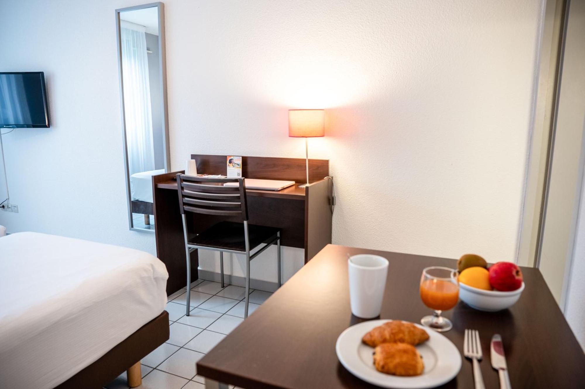 Comfort Aparthotel Besancon La City Zewnętrze zdjęcie